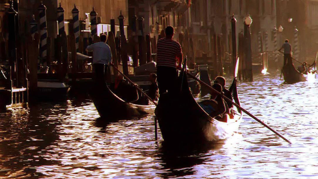 Serenata in gondola a Venezia - Main image